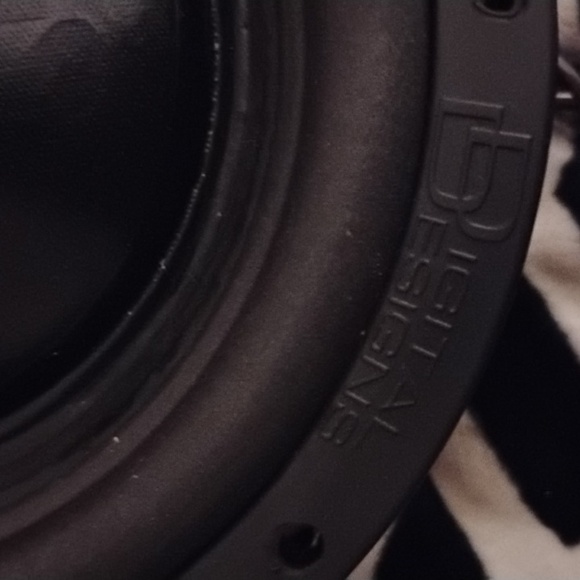 Digital designs 2400 RMP when hooked up 2 amps 12 V 10 inch red & black - Picture 11 of 11